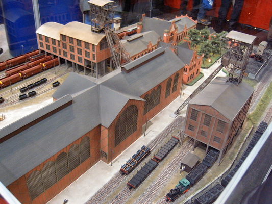 Model railroading clubs in the Hertogenbosch Netherlands Model Spoor Group's. Travel to Hertogenbosch in the Netherlands and go to the Model Spoor Group's train club and learn more about the Model Spoor Group's railroading clubs.
