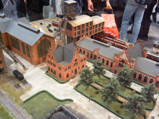 Model railroading clubs in the Hertogenbosch Netherlands Model Spoor Group's. Travel to Hertogenbosch in the Netherlands and go to the Model Spoor Group's train club and learn more about the Model Spoor Group's railroading clubs.
