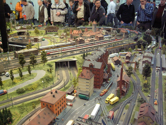 Model railroading clubs in the Hertogenbosch Netherlands Model Spoor Group's. Travel to Hertogenbosch in the Netherlands and go to the Model Spoor Group's train club and learn more about the Model Spoor Group's railroading clubs.