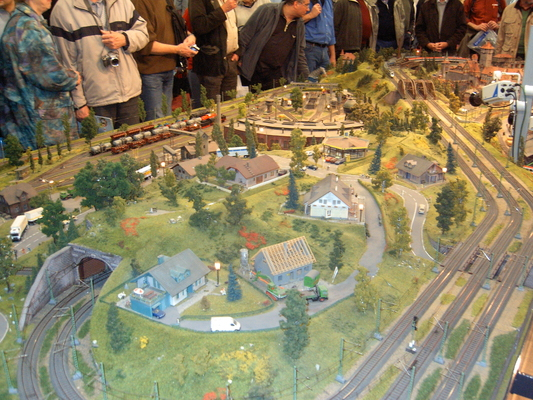 Model railroading clubs in the Hertogenbosch Netherlands Model Spoor Group's. Travel to Hertogenbosch in the Netherlands and go to the Model Spoor Group's train club and learn more about the Model Spoor Group's railroading clubs.
