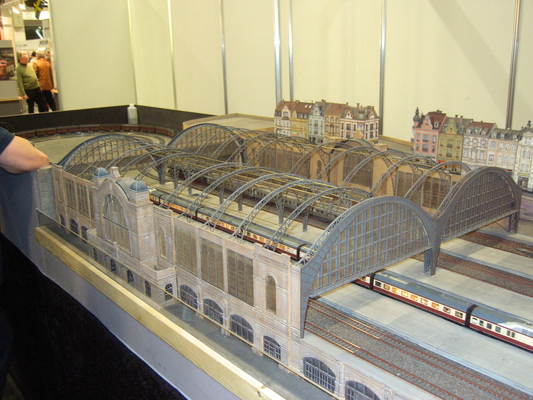 Model railroading clubs in the Hertogenbosch Netherlands Model Spoor Group's. Travel to Hertogenbosch in the Netherlands and go to the Model Spoor Group's train club and learn more about the Model Spoor Group's railroading clubs.