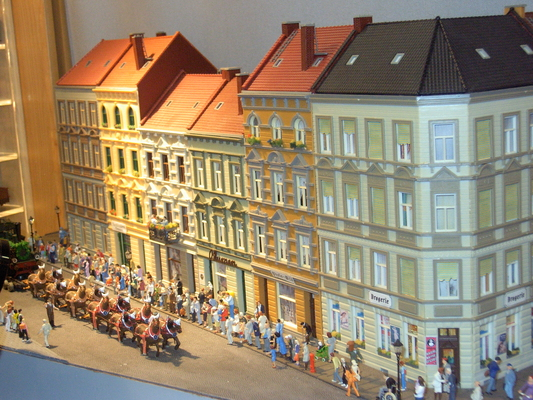 Model railroading clubs in the Hertogenbosch Netherlands Model Spoor Group's. Travel to Hertogenbosch in the Netherlands and go to the Model Spoor Group's train club and learn more about the Model Spoor Group's railroading clubs.