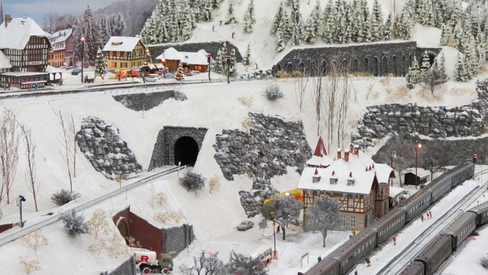 Model railroading clubs in the Hertogenbosch Netherlands Model Spoor Group's. Travel to Hertogenbosch in the Netherlands and go to the Model Spoor Group's train club and learn more about the Model Spoor Group's railroading clubs.