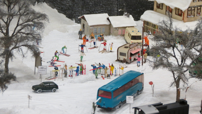 Model railroading clubs in the Hertogenbosch Netherlands Model Spoor Group's. Travel to Hertogenbosch in the Netherlands and go to the Model Spoor Group's train club and learn more about the Model Spoor Group's railroading clubs.