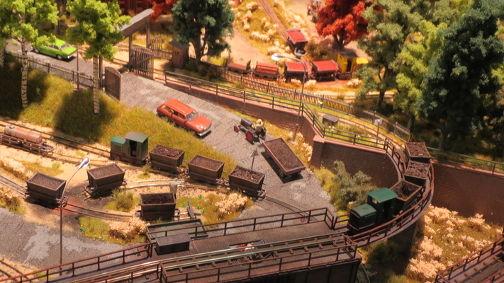 Model railroading clubs in the Hertogenbosch Netherlands Model Spoor Group's. Travel to Hertogenbosch in the Netherlands and go to the Model Spoor Group's train club and learn more about the Model Spoor Group's railroading clubs.