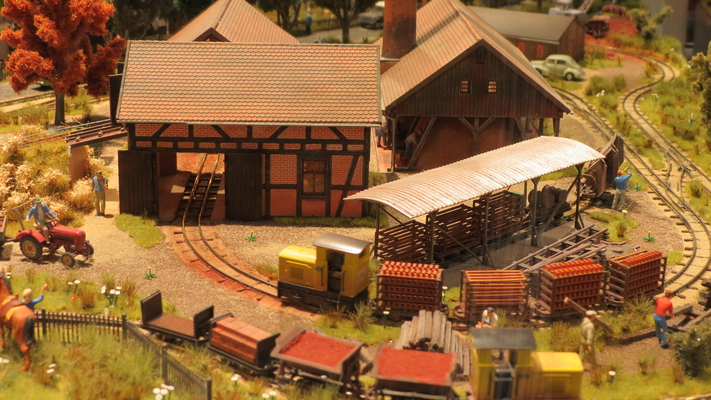 Model railroading clubs in the Hertogenbosch Netherlands Model Spoor Group's. Travel to Hertogenbosch in the Netherlands and go to the Model Spoor Group's train club and learn more about the Model Spoor Group's railroading clubs.