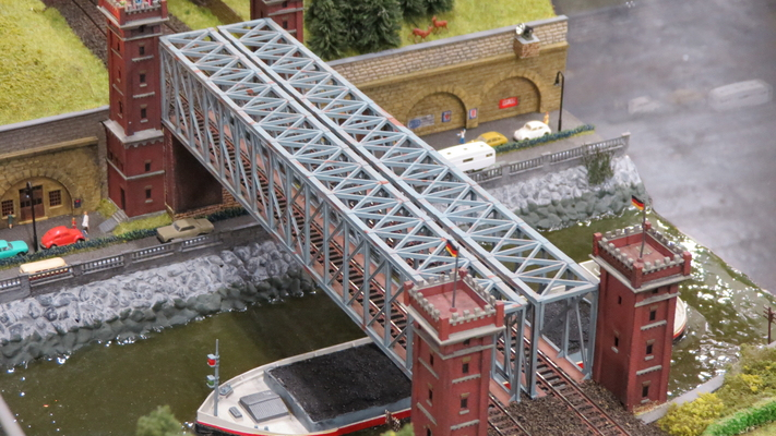 Model railroading clubs in the Hertogenbosch Netherlands Model Spoor Group's. Travel to Hertogenbosch in the Netherlands and go to the Model Spoor Group's train club and learn more about the Model Spoor Group's railroading clubs.