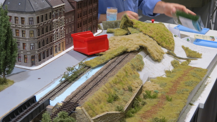 Model railroading clubs in the Hertogenbosch Netherlands Model Spoor Group's. Travel to Hertogenbosch in the Netherlands and go to the Model Spoor Group's train club and learn more about the Model Spoor Group's railroading clubs.