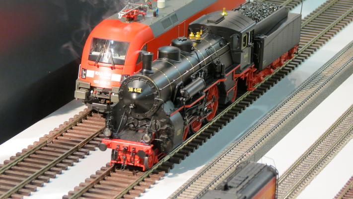 Model railroading clubs in the Hertogenbosch Netherlands Model Spoor Group's. Travel to Hertogenbosch in the Netherlands and go to the Model Spoor Group's train club and learn more about the Model Spoor Group's railroading clubs.