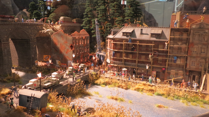 Model railroading clubs in the Hertogenbosch Netherlands Model Spoor Group's. Travel to Hertogenbosch in the Netherlands and go to the Model Spoor Group's train club and learn more about the Model Spoor Group's railroading clubs.