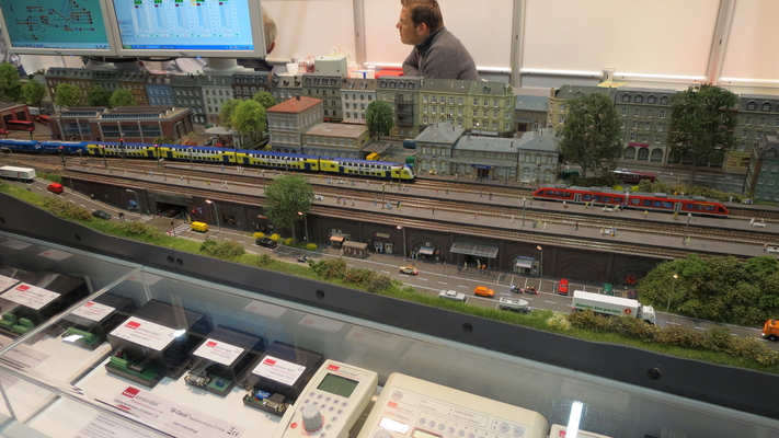Model railroading clubs in the Hertogenbosch Netherlands Model Spoor Group's. Travel to Hertogenbosch in the Netherlands and go to the Model Spoor Group's train club and learn more about the Model Spoor Group's railroading clubs.