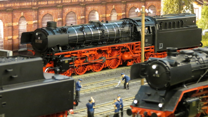 Model railroading clubs in the Hertogenbosch Netherlands Model Spoor Group's. Travel to Hertogenbosch in the Netherlands and go to the Model Spoor Group's train club and learn more about the Model Spoor Group's railroading clubs.