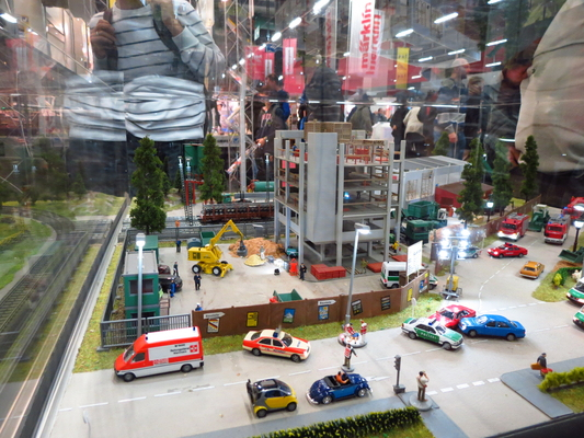 Model railroading clubs in the Hertogenbosch Netherlands Model Spoor Group's. Travel to Hertogenbosch in the Netherlands and go to the Model Spoor Group's train club and learn more about the Model Spoor Group's railroading clubs.