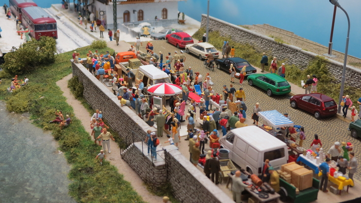 Model railroading clubs in the Hertogenbosch Netherlands Model Spoor Group's. Travel to Hertogenbosch in the Netherlands and go to the Model Spoor Group's train club and learn more about the Model Spoor Group's railroading clubs.