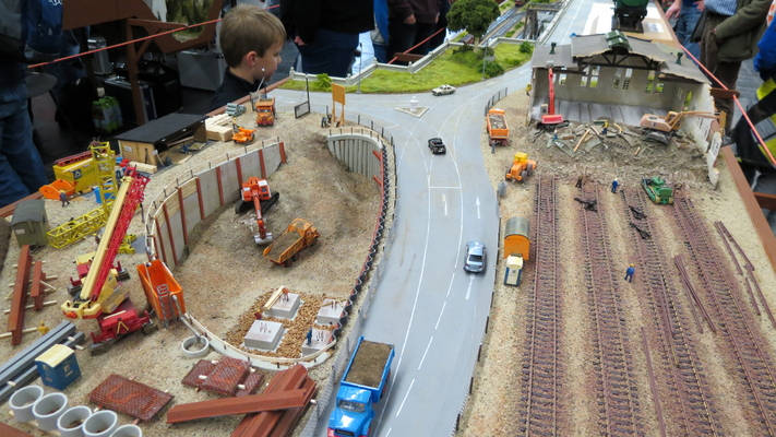 Model railroading clubs in the Hertogenbosch Netherlands Model Spoor Group's. Travel to Hertogenbosch in the Netherlands and go to the Model Spoor Group's train club and learn more about the Model Spoor Group's railroading clubs.