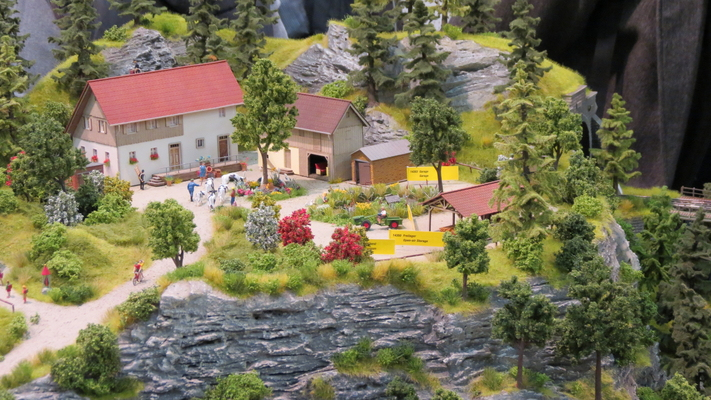 Model railroading clubs in the Hertogenbosch Netherlands Model Spoor Group's. Travel to Hertogenbosch in the Netherlands and go to the Model Spoor Group's train club and learn more about the Model Spoor Group's railroading clubs.