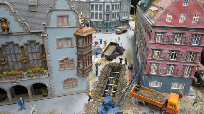 Model railroading clubs in the Hertogenbosch Netherlands Model Spoor Group's. Travel to Hertogenbosch in the Netherlands and go to the Model Spoor Group's train club and learn more about the Model Spoor Group's railroading clubs.