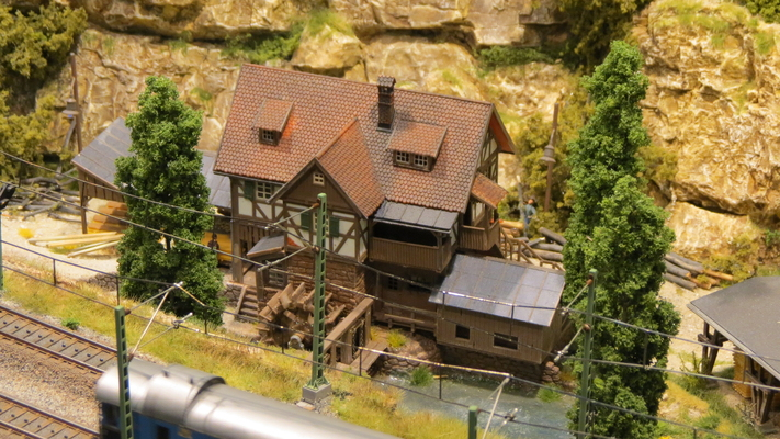 Model railroading clubs in the Hertogenbosch Netherlands Model Spoor Group's. Travel to Hertogenbosch in the Netherlands and go to the Model Spoor Group's train club and learn more about the Model Spoor Group's railroading clubs.