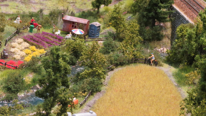 Model railroading clubs in the Hertogenbosch Netherlands Model Spoor Group's. Travel to Hertogenbosch in the Netherlands and go to the Model Spoor Group's train club and learn more about the Model Spoor Group's railroading clubs.