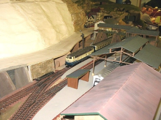 Model railroading clubs in the Hertogenbosch Netherlands Model Spoor Group's. Travel to Hertogenbosch in the Netherlands and go to the Model Spoor Group's train club and learn more about the Model Spoor Group's railroading clubs.