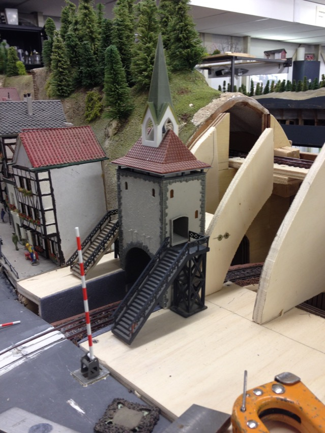 Model railroading clubs in the Hertogenbosch Netherlands Model Spoor Group's. Travel to Hertogenbosch in the Netherlands and go to the Model Spoor Group's train club and learn more about the Model Spoor Group's railroading clubs.