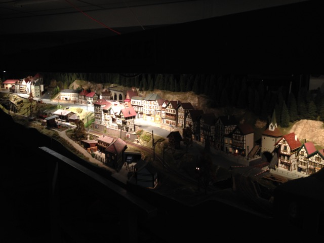 Model railroading clubs in the Hertogenbosch Netherlands Model Spoor Group's. Travel to Hertogenbosch in the Netherlands and go to the Model Spoor Group's train club and learn more about the Model Spoor Group's railroading clubs.