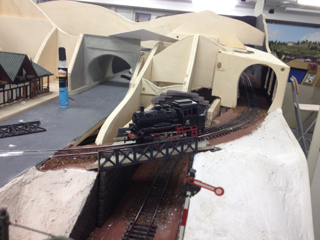 Model railroading clubs in the Hertogenbosch Netherlands Model Spoor Group's. Travel to Hertogenbosch in the Netherlands and go to the Model Spoor Group's train club and learn more about the Model Spoor Group's railroading clubs.