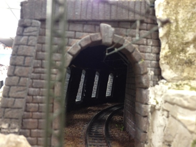 Model railroading clubs in the Hertogenbosch Netherlands Model Spoor Group's. Travel to Hertogenbosch in the Netherlands and go to the Model Spoor Group's train club and learn more about the Model Spoor Group's railroading clubs.