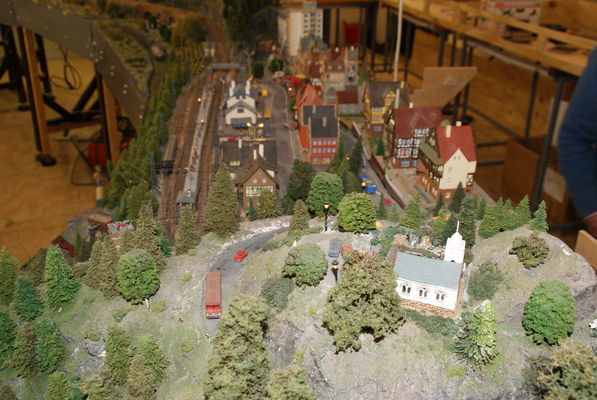 Model railroading clubs in the Hertogenbosch Netherlands Model Spoor Group's. Travel to Hertogenbosch in the Netherlands and go to the Model Spoor Group's train club and learn more about the Model Spoor Group's railroading clubs.