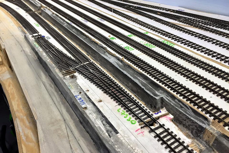 View the Trondhjem Modelljernbaneklubb TMJK (Trondhjem Model railway club) picture gallery in Trondheim Norway and, See what the Trondhjem Modelljernbaneklubb has to offer in model railroading. Learn about the TMJK History, watch videos, see club photos, and upcoming event at the Trondhjem Modelljernbaneklubb TMJK in Trondheim Norway.