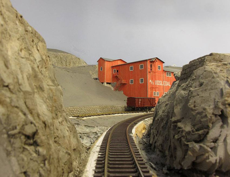 View the Trondhjem Modelljernbaneklubb TMJK (Trondhjem Model railway club) picture gallery in Trondheim Norway and, See what the Trondhjem Modelljernbaneklubb has to offer in model railroading. Learn about the TMJK History, watch videos, see club photos, and upcoming event at the Trondhjem Modelljernbaneklubb TMJK in Trondheim Norway.