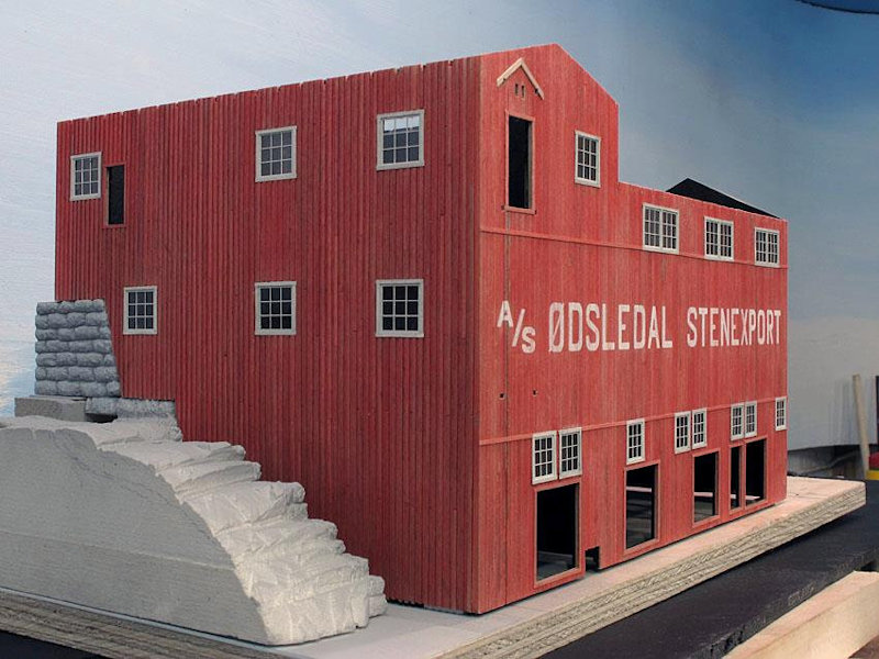 View the Trondhjem Modelljernbaneklubb TMJK (Trondhjem Model railway club) picture gallery in Trondheim Norway and, See what the Trondhjem Modelljernbaneklubb has to offer in model railroading. Learn about the TMJK History, watch videos, see club photos, and upcoming event at the Trondhjem Modelljernbaneklubb TMJK in Trondheim Norway.