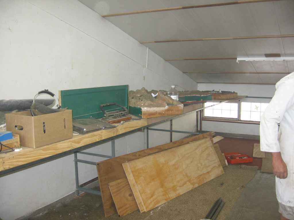 The Pretoria Model Train Club was founded in 1995 by a group of modellers who saw the need for an organised model railway club in Pretoria. After some discussions about the name, (PMT) Pretoria Model Train club was chosen. To Learn more about the (PMT) Pretoria Model Train club and other railroading clubs visit www.krafttrains.com. 