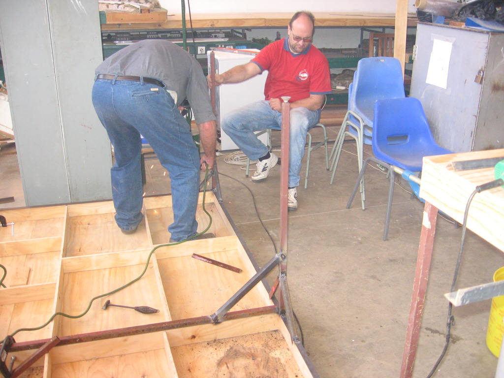 The Pretoria Model Train Club was founded in 1995 by a group of modellers who saw the need for an organised model railway club in Pretoria. After some discussions about the name, (PMT) Pretoria Model Train club was chosen. To Learn more about the (PMT) Pretoria Model Train club and other railroading clubs visit www.krafttrains.com. 