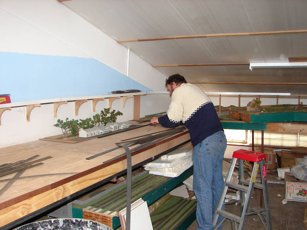 The Pretoria Model Train Club was founded in 1995 by a group of modellers who saw the need for an organised model railway club in Pretoria. After some discussions about the name, (PMT) Pretoria Model Train club was chosen. To Learn more about the (PMT) Pretoria Model Train club and other railroading clubs visit www.krafttrains.com. 