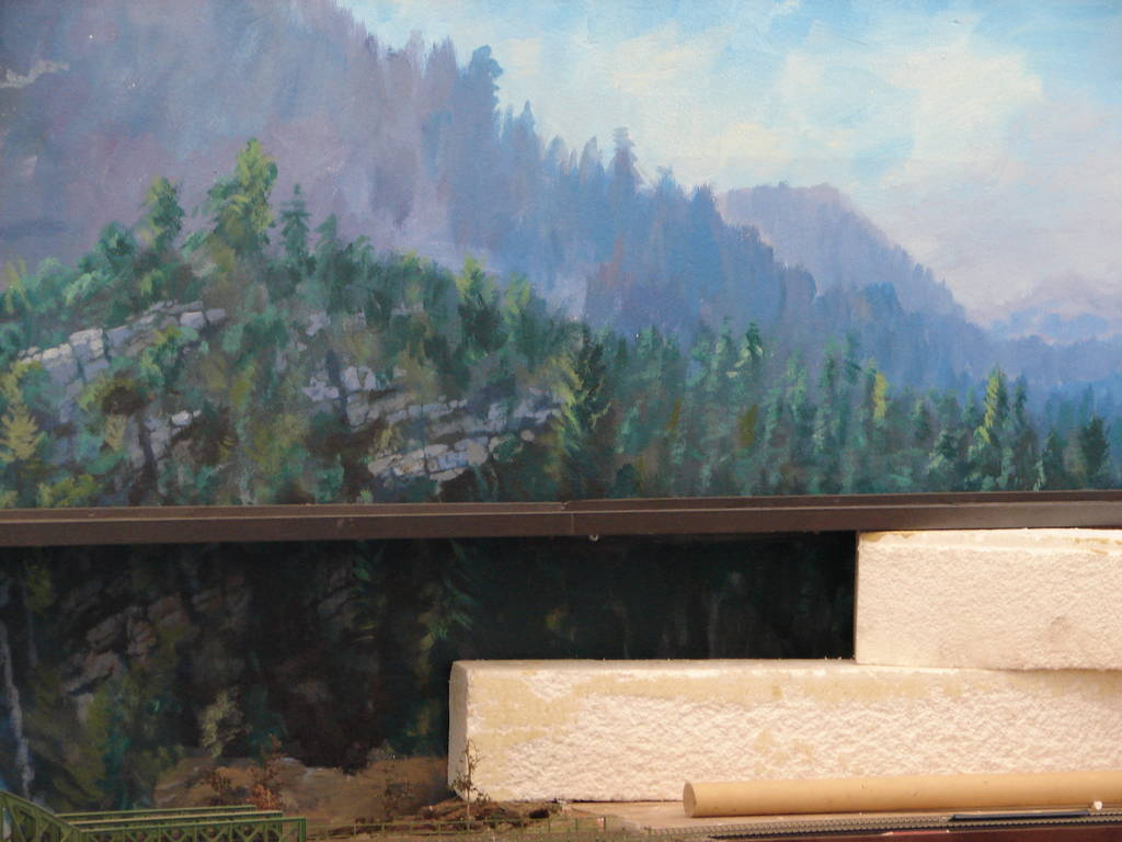 The Pretoria Model Train Club was founded in 1995 by a group of modellers who saw the need for an organised model railway club in Pretoria. After some discussions about the name, (PMT) Pretoria Model Train club was chosen. To Learn more about the (PMT) Pretoria Model Train club and other railroading clubs visit www.krafttrains.com. 