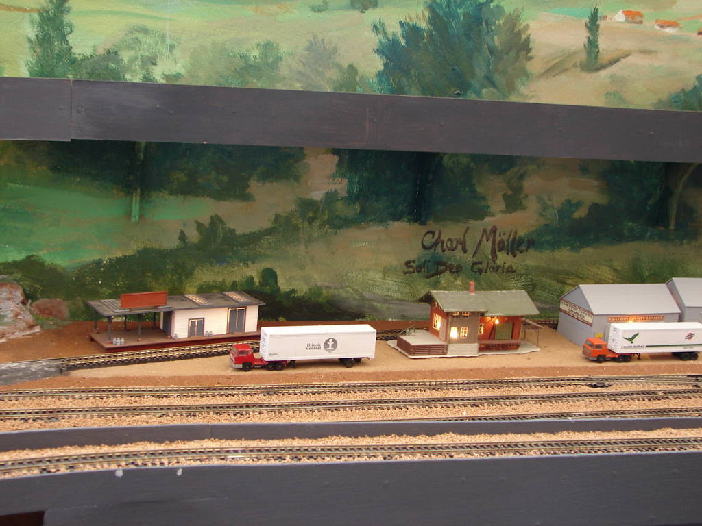 The Pretoria Model Train Club was founded in 1995 by a group of modellers who saw the need for an organised model railway club in Pretoria. After some discussions about the name, (PMT) Pretoria Model Train club was chosen. To Learn more about the (PMT) Pretoria Model Train club and other railroading clubs visit www.krafttrains.com. 