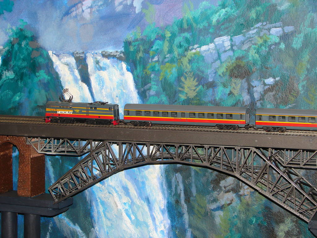 The Pretoria Model Train Club was founded in 1995 by a group of modellers who saw the need for an organised model railway club in Pretoria. After some discussions about the name, (PMT) Pretoria Model Train club was chosen. To Learn more about the (PMT) Pretoria Model Train club and other railroading clubs visit www.krafttrains.com. 