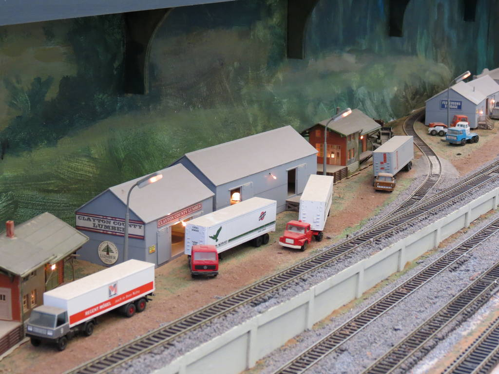 The Pretoria Model Train Club was founded in 1995 by a group of modellers who saw the need for an organised model railway club in Pretoria. After some discussions about the name, (PMT) Pretoria Model Train club was chosen. To Learn more about the (PMT) Pretoria Model Train club and other railroading clubs visit www.krafttrains.com. 