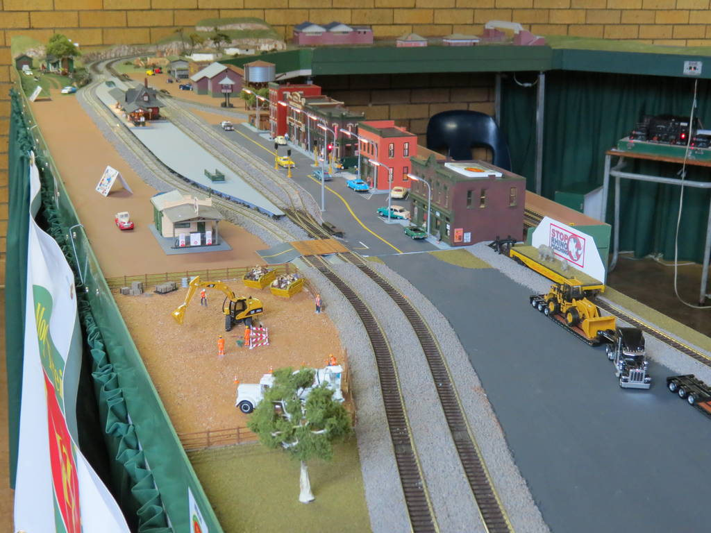 The Pretoria Model Train Club was founded in 1995 by a group of modellers who saw the need for an organised model railway club in Pretoria. After some discussions about the name, (PMT) Pretoria Model Train club was chosen. To Learn more about the (PMT) Pretoria Model Train club and other railroading clubs visit www.krafttrains.com. 