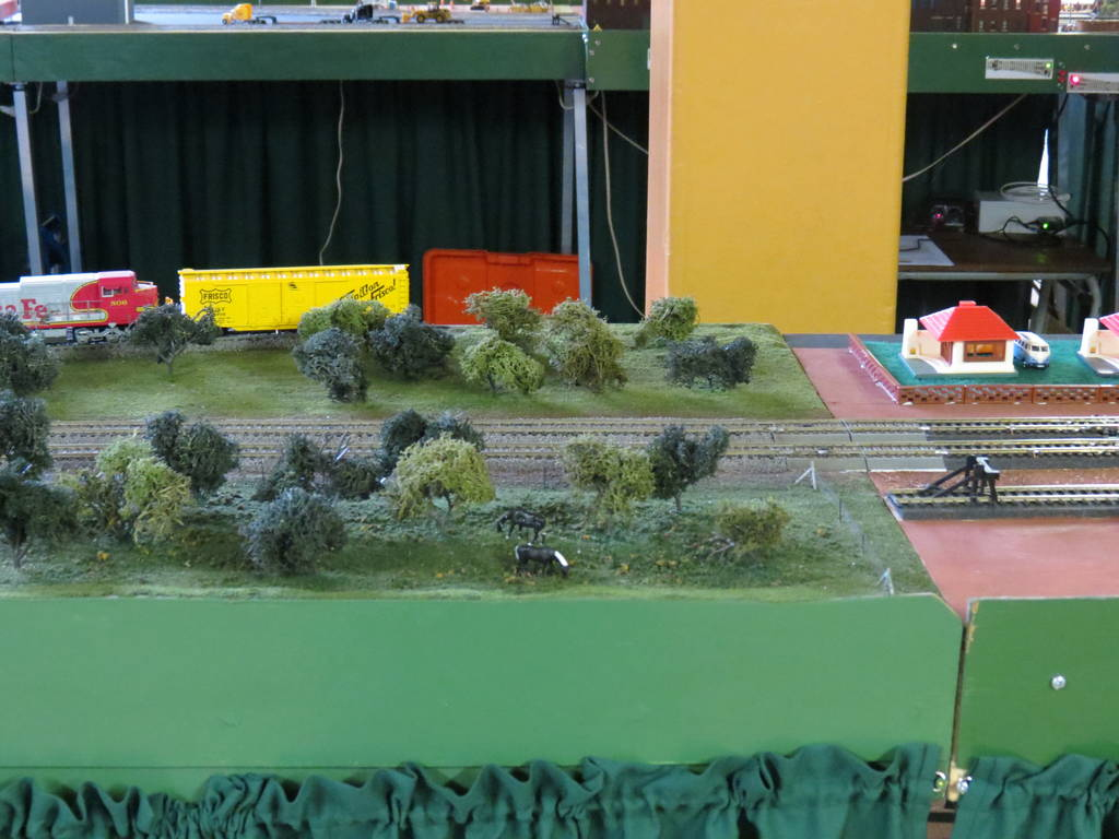 The Pretoria Model Train Club was founded in 1995 by a group of modellers who saw the need for an organised model railway club in Pretoria. After some discussions about the name, (PMT) Pretoria Model Train club was chosen. To Learn more about the (PMT) Pretoria Model Train club and other railroading clubs visit www.krafttrains.com. 