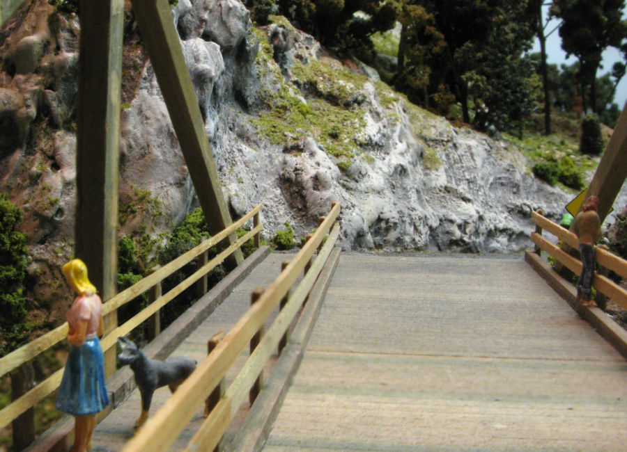 Visit Jarfalla Model Railroad Club in Jarfalla west of Stockholm, Sweden. See what Jarfalla Model Railroad Club has to offer in model railroading. Go to www.krafttrains.com and talk a tour of Jarfalla Model Railroad Club, see videos, pictures, learn about the club itself and its history in model railroading.
Besök Järfälla Modelljärnvägsklubb i Järfälla västra Stockholm. Se vad Järfälla Modelljärnvägsklubb har att erbjuda i modell railroading. Gå till www.krafttrains.com och prata en rundtur i Järfälla Modelljärnvägsklubb, se videor, bilder, lära sig om klubben själv och dess historia i modell railroading.
