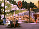 Visit Jarfalla Model Railroad Club in Jarfalla west of Stockholm, Sweden. See what Jarfalla Model Railroad Club has to offer in model railroading. Go to www.krafttrains.com and talk a tour of Jarfalla Model Railroad Club, see videos, pictures, learn about the club itself and its history in model railroading.
Besök Järfälla Modelljärnvägsklubb i Järfälla västra Stockholm. Se vad Järfälla Modelljärnvägsklubb har att erbjuda i modell railroading. Gå till www.krafttrains.com och prata en rundtur i Järfälla Modelljärnvägsklubb, se videor, bilder, lära sig om klubben själv och dess historia i modell railroading.
