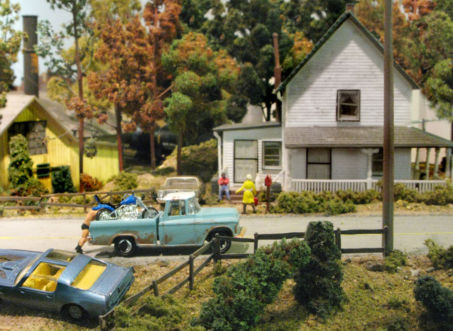 Visit Jarfalla Model Railroad Club in Jarfalla west of Stockholm, Sweden. See what Jarfalla Model Railroad Club has to offer in model railroading. Go to www.krafttrains.com and talk a tour of Jarfalla Model Railroad Club, see videos, pictures, learn about the club itself and its history in model railroading.
Besök Järfälla Modelljärnvägsklubb i Järfälla västra Stockholm. Se vad Järfälla Modelljärnvägsklubb har att erbjuda i modell railroading. Gå till www.krafttrains.com och prata en rundtur i Järfälla Modelljärnvägsklubb, se videor, bilder, lära sig om klubben själv och dess historia i modell railroading.

