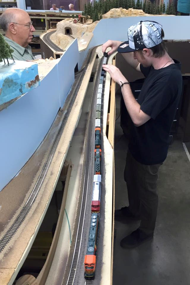 Welcome to the Los Angeles N-Scale Association, operators of East Valley Lines Model Railroad club located since 1979 in the Travel Town Museum at Griffith Los Angeles, California. View pitchers of the East Valley Lines N Scale Model Railroad club and see what they have done to their N scale layout. They operate one of the largest N-Scale layouts in the world. This is just a brief trip on the East Valley Lines' trackage. As you observe closely, there are lots of details to enjoy. This is truly a labor of love, involving countless hours, money and the talents of the many N-Scale modelers dedicated to the memory of great railroads. Brought to you to by www.krafttrains.com