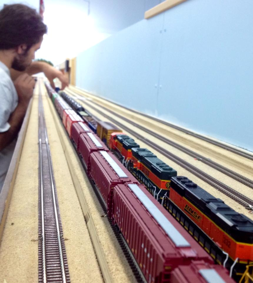 Welcome to the Los Angeles N-Scale Association, operators of East Valley Lines Model Railroad club located since 1979 in the Travel Town Museum at Griffith Los Angeles, California. View pitchers of the East Valley Lines N Scale Model Railroad club and see what they have done to their N scale layout. They operate one of the largest N-Scale layouts in the world. This is just a brief trip on the East Valley Lines' trackage. As you observe closely, there are lots of details to enjoy. This is truly a labor of love, involving countless hours, money and the talents of the many N-Scale modelers dedicated to the memory of great railroads. Brought to you to by www.krafttrains.com