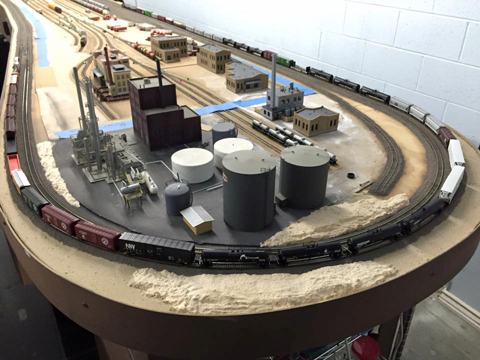 Welcome to the Los Angeles N-Scale Association, operators of East Valley Lines Model Railroad club located since 1979 in the Travel Town Museum at Griffith Los Angeles, California. View pitchers of the East Valley Lines N Scale Model Railroad club and see what they have done to their N scale layout. They operate one of the largest N-Scale layouts in the world. This is just a brief trip on the East Valley Lines' trackage. As you observe closely, there are lots of details to enjoy. This is truly a labor of love, involving countless hours, money and the talents of the many N-Scale modelers dedicated to the memory of great railroads. Brought to you to by www.krafttrains.com