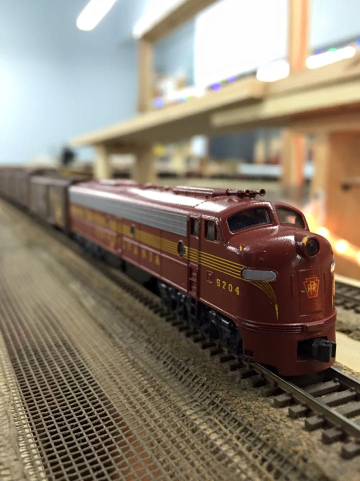 Welcome to the Los Angeles N-Scale Association, operators of East Valley Lines Model Railroad club located since 1979 in the Travel Town Museum at Griffith Los Angeles, California. View pitchers of the East Valley Lines N Scale Model Railroad club and see what they have done to their N scale layout. They operate one of the largest N-Scale layouts in the world. This is just a brief trip on the East Valley Lines' trackage. As you observe closely, there are lots of details to enjoy. This is truly a labor of love, involving countless hours, money and the talents of the many N-Scale modelers dedicated to the memory of great railroads. Brought to you to by www.krafttrains.com