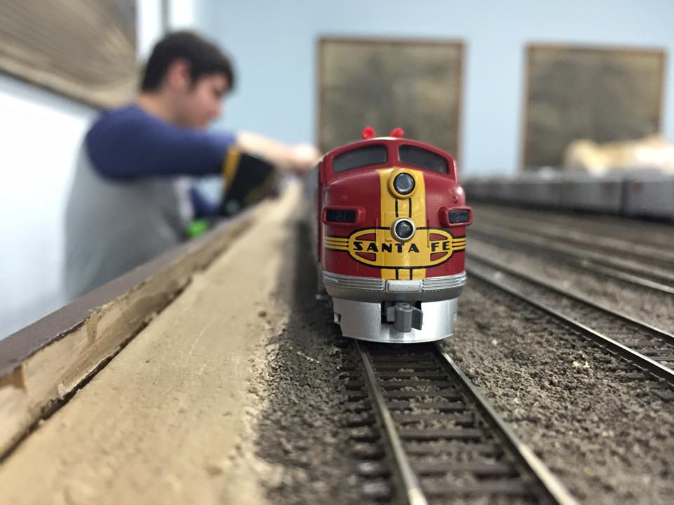 Welcome to the Los Angeles N-Scale Association, operators of East Valley Lines Model Railroad club located since 1979 in the Travel Town Museum at Griffith Los Angeles, California. View pitchers of the East Valley Lines N Scale Model Railroad club and see what they have done to their N scale layout. They operate one of the largest N-Scale layouts in the world. This is just a brief trip on the East Valley Lines' trackage. As you observe closely, there are lots of details to enjoy. This is truly a labor of love, involving countless hours, money and the talents of the many N-Scale modelers dedicated to the memory of great railroads. Brought to you to by www.krafttrains.com