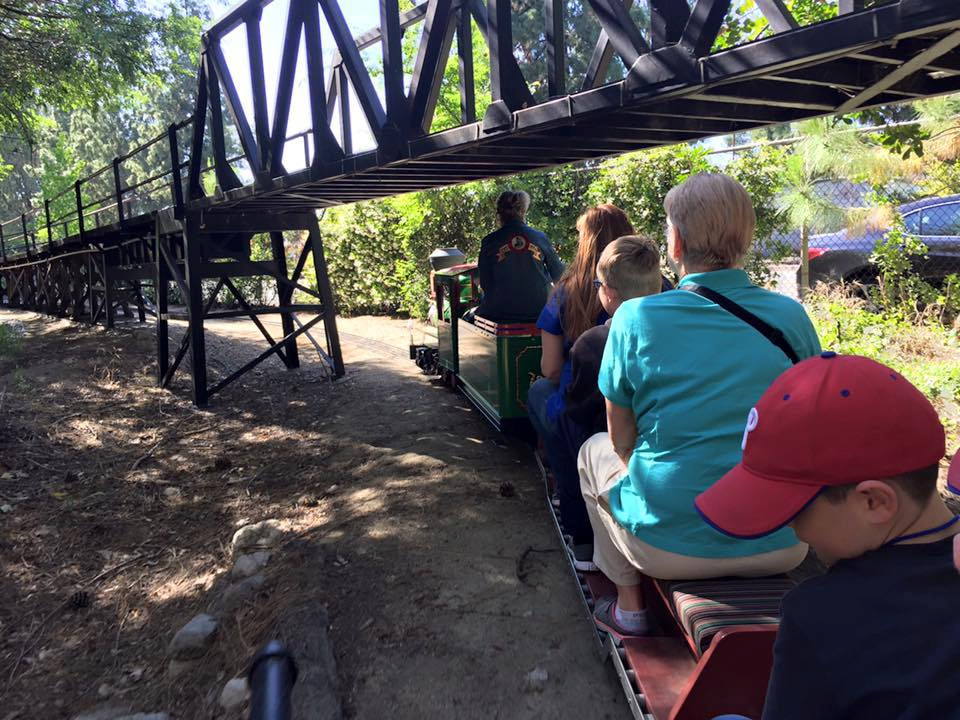 Welcome to the Los Angeles N-Scale Association, operators of East Valley Lines Model Railroad club located since 1979 in the Travel Town Museum at Griffith Los Angeles, California. View pitchers of the East Valley Lines N Scale Model Railroad club and see what they have done to their N scale layout. They operate one of the largest N-Scale layouts in the world. This is just a brief trip on the East Valley Lines' trackage. As you observe closely, there are lots of details to enjoy. This is truly a labor of love, involving countless hours, money and the talents of the many N-Scale modelers dedicated to the memory of great railroads. Brought to you to by www.krafttrains.com